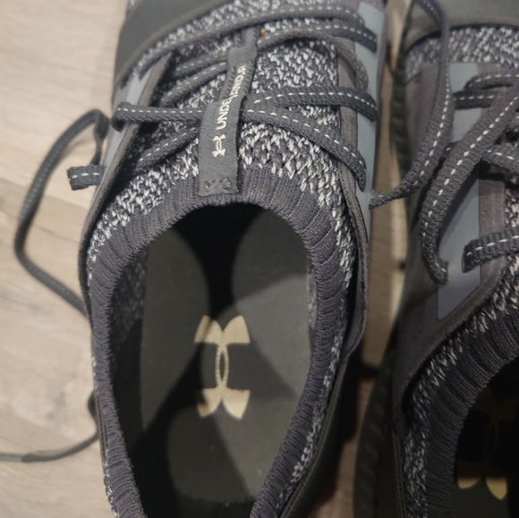 Under Armour Threadbourne Shift, mens training sneaker, size 10 - Picture 3 of 5